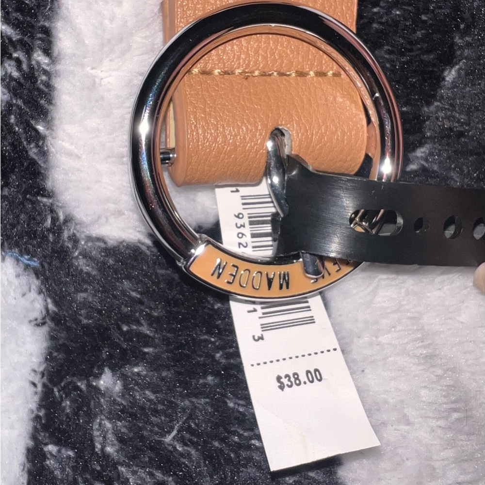 Steve Madden Tan Belt